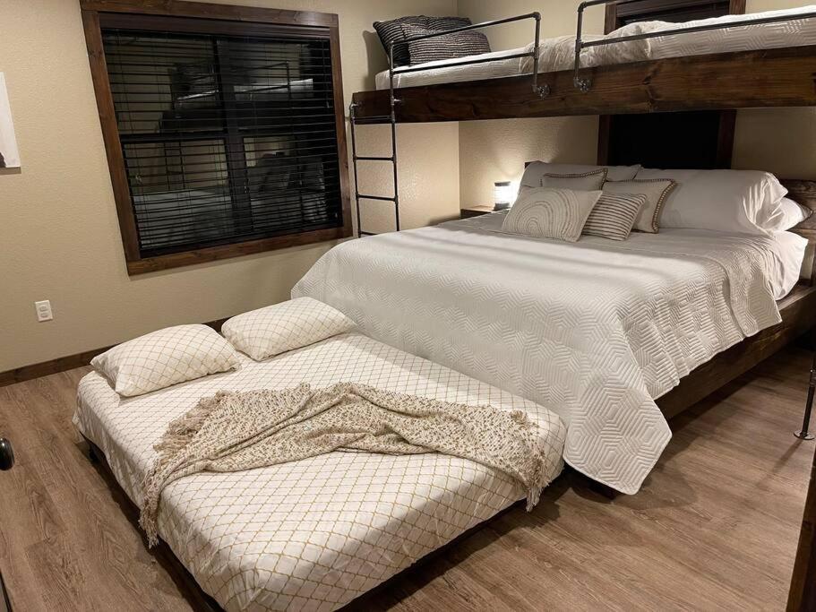 Bent Tree Cabin, On Private 12.5 Acres + Hot Tub Broken Bow Extérieur photo